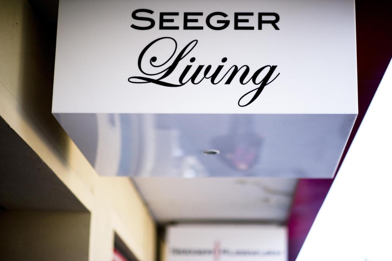 Seeger Living Premium Downtown 卡尔斯鲁厄 外观 照片
